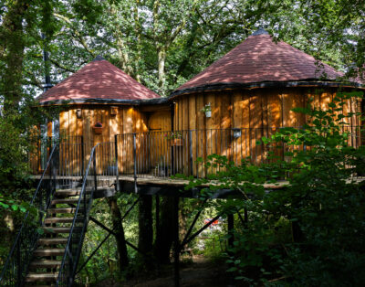 Hand Crafted Tree House, Nestled In Devon Countryside